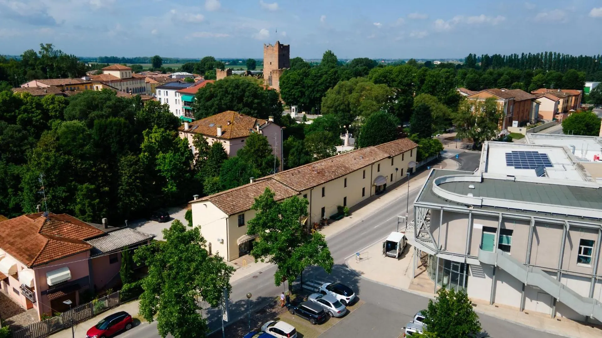 Hotel Villa Nabila Reggiolo