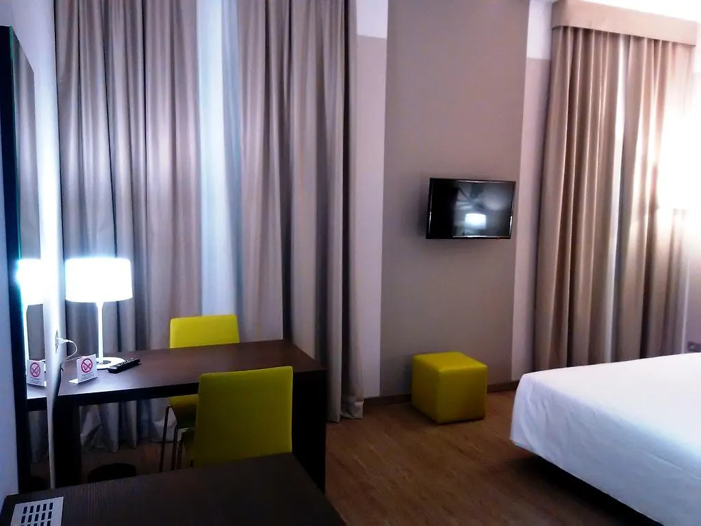 Hotel Villa Nabila Reggiolo