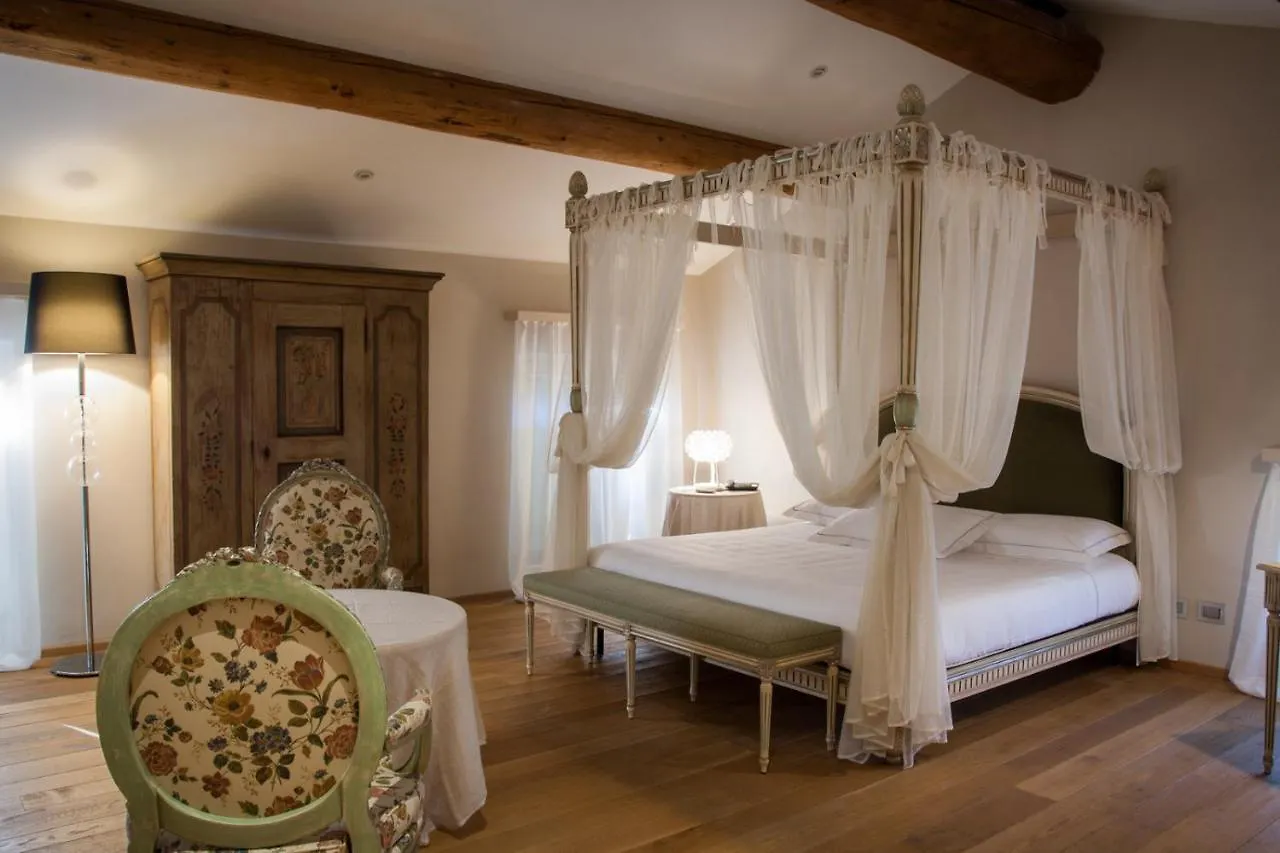 Hotel Villa Nabila Reggiolo