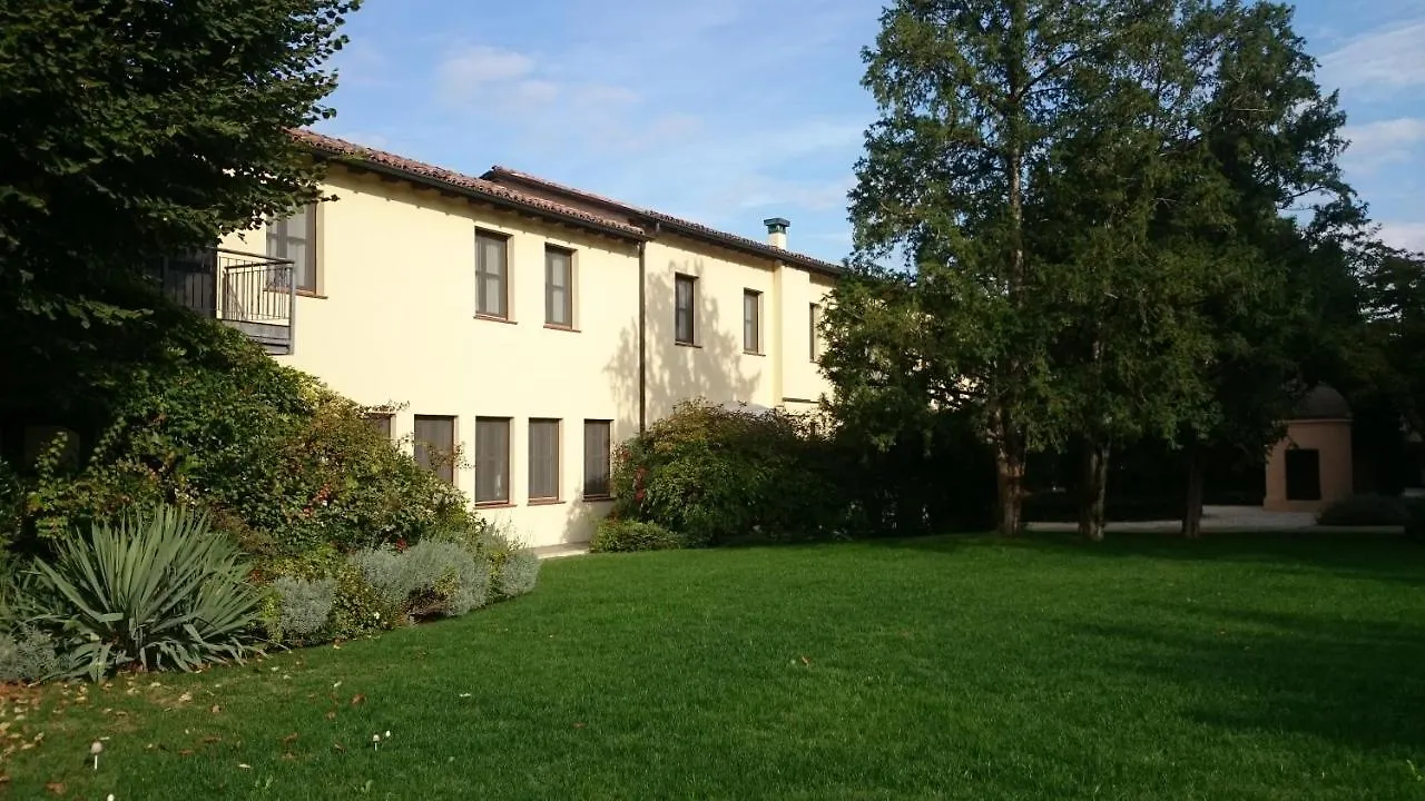 Hotel Villa Nabila Reggiolo